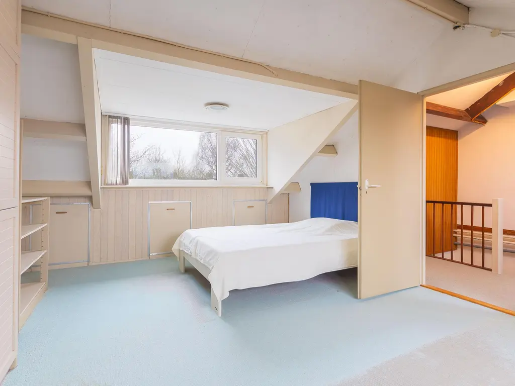 Bessegaard 15, ZWAAG