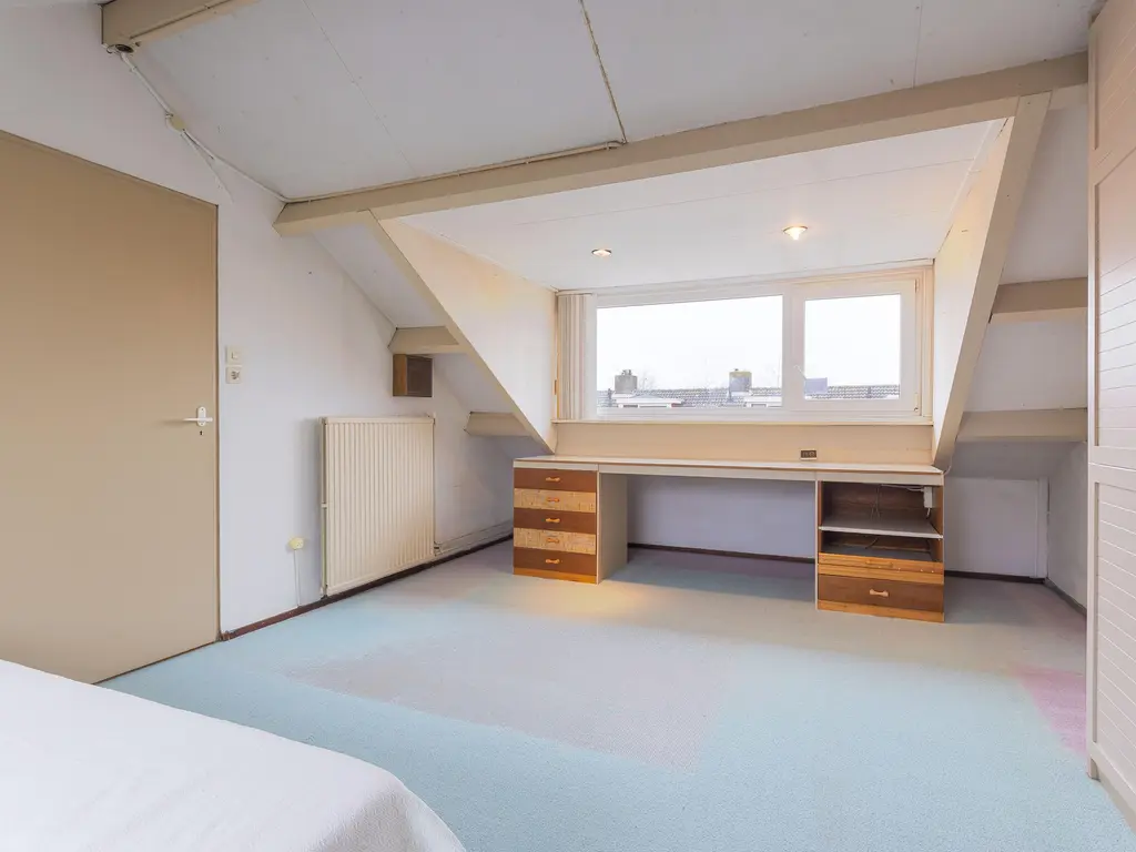 Bessegaard 15, ZWAAG