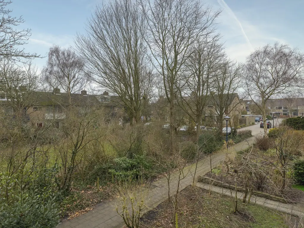 Bessegaard 15, ZWAAG