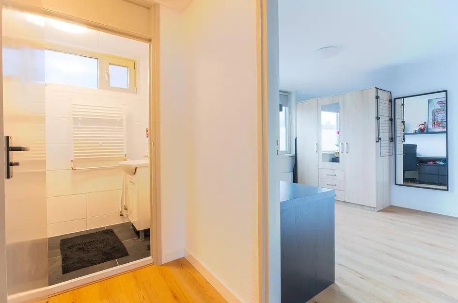 Burgemeester Elmersstraat 36