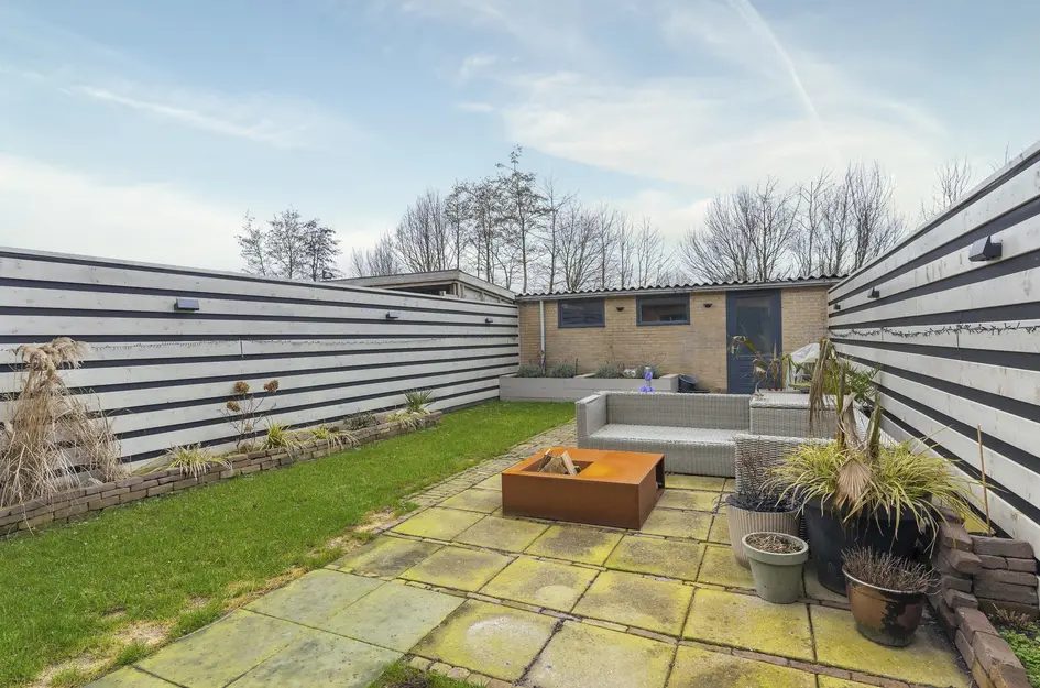 Burgemeester Elmersstraat 36