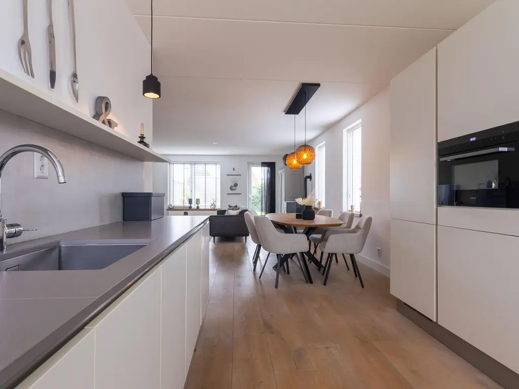 Lage Hoek 117, ZWAAG