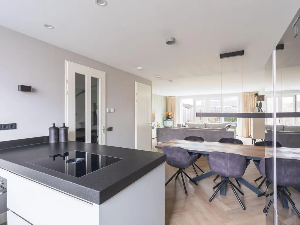 Bovenweid 14, BLOKKER