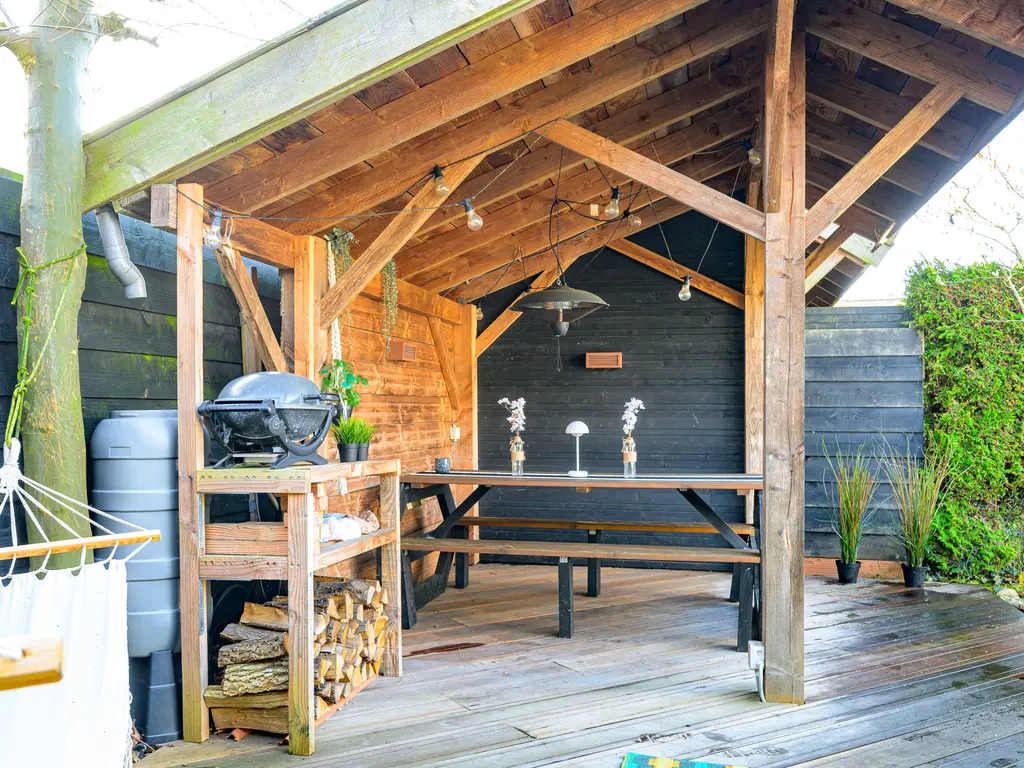 Zwarte Dolfijn 27, Heerhugowaard