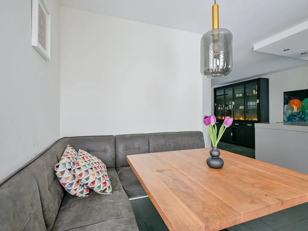 Zwarte Dolfijn 27, Heerhugowaard