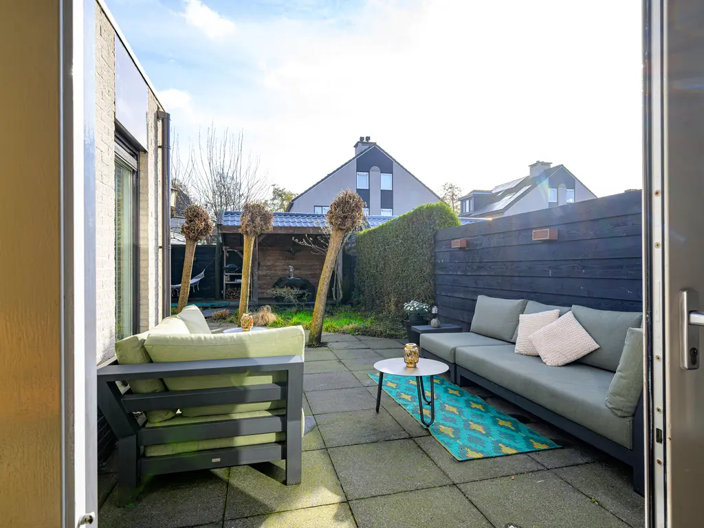 Zwarte Dolfijn 27, Heerhugowaard