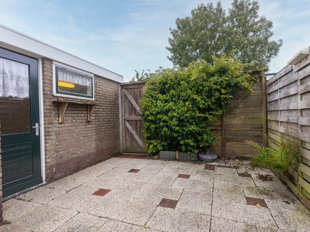 Lijsterbeslaan 24, ABBEKERK