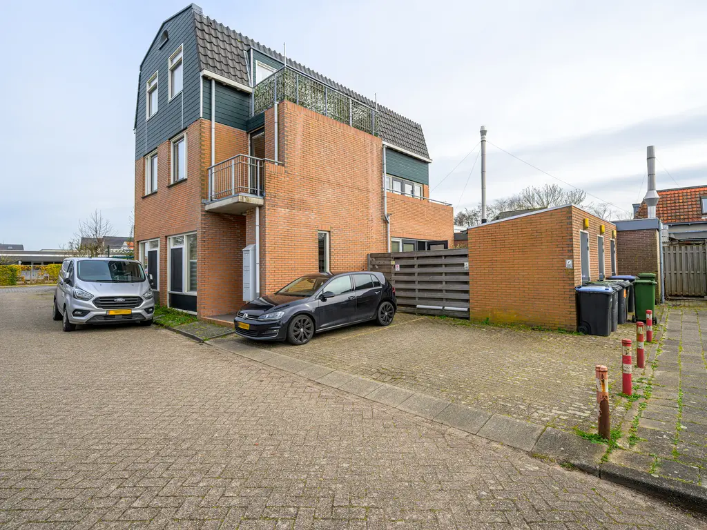 Jean Henri Dunantstraat 76B, KROMMENIE