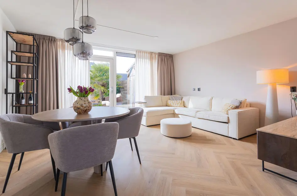 John Raedeckerhof 175