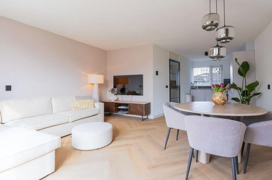 John Raedeckerhof 175