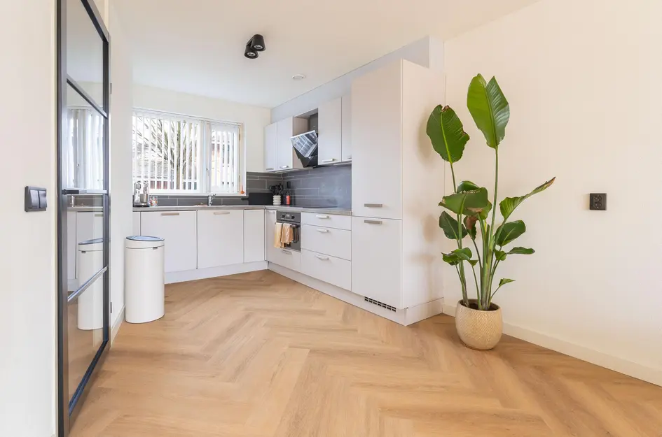 John Raedeckerhof 175