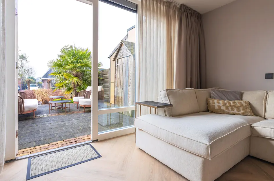 John Raedeckerhof 175