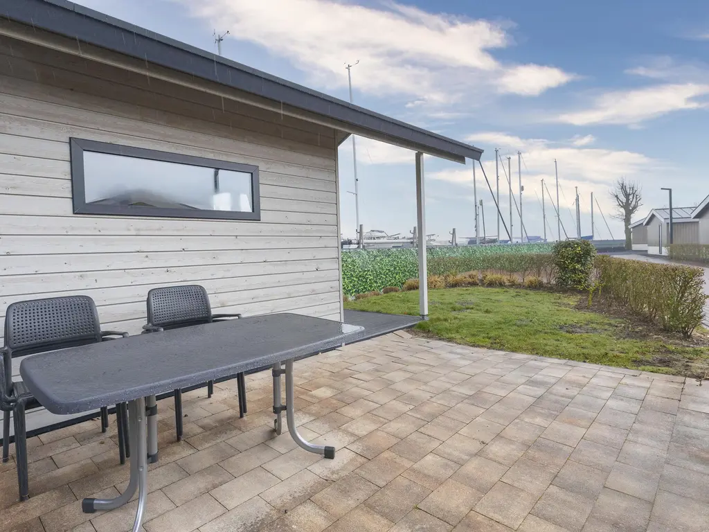 Zuiderdijk 1b 075, BOVENKARSPEL