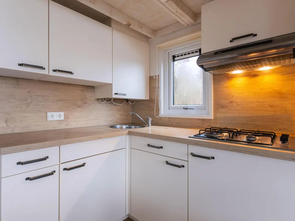 Zuiderdijk 1b 075, BOVENKARSPEL