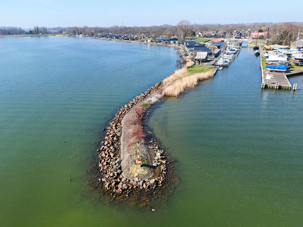 Zuiderdijk 1b 075, BOVENKARSPEL