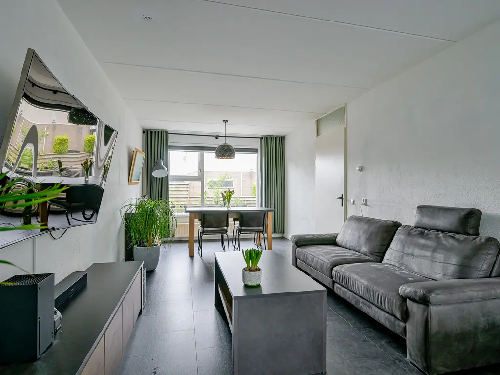 Populierenstraat 55, Winkel