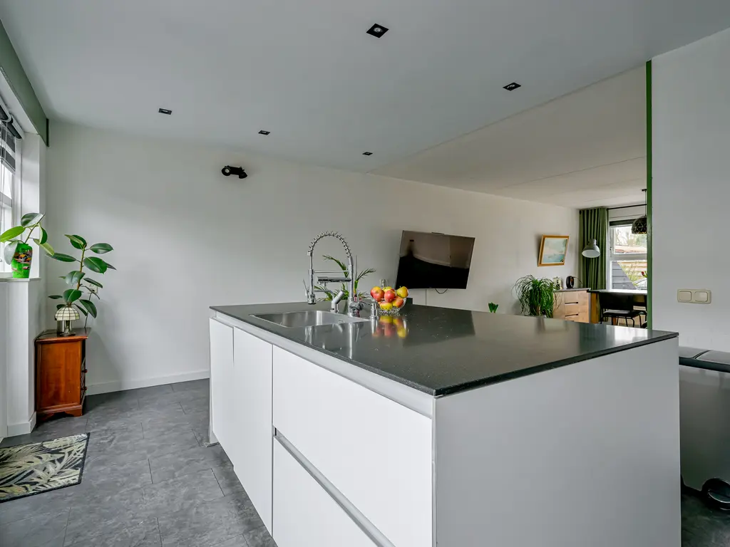 Populierenstraat 55, Winkel