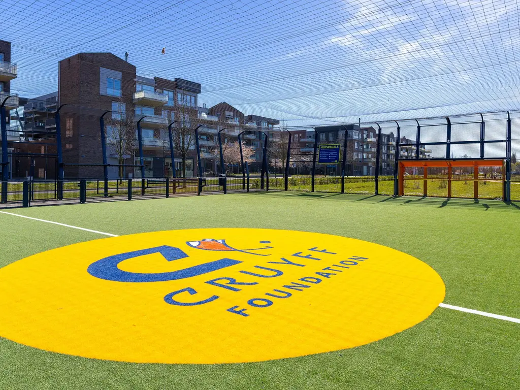 Albert van Damstraat 16, ZWAAG