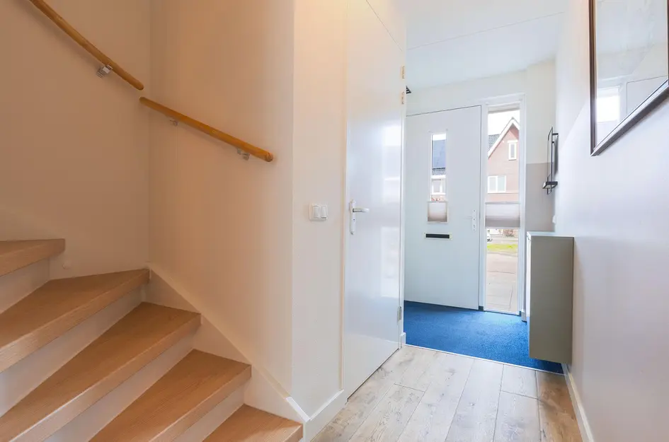 Albert van Damstraat 16