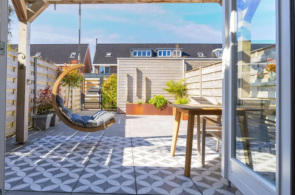 Albert van Damstraat 16