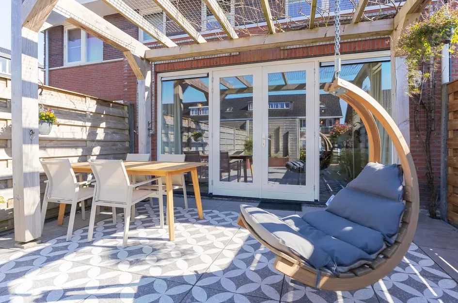 Albert van Damstraat 16