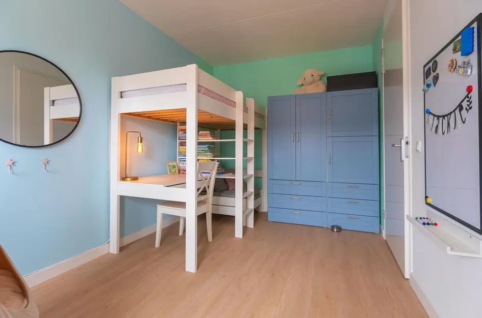 Albert van Damstraat 16