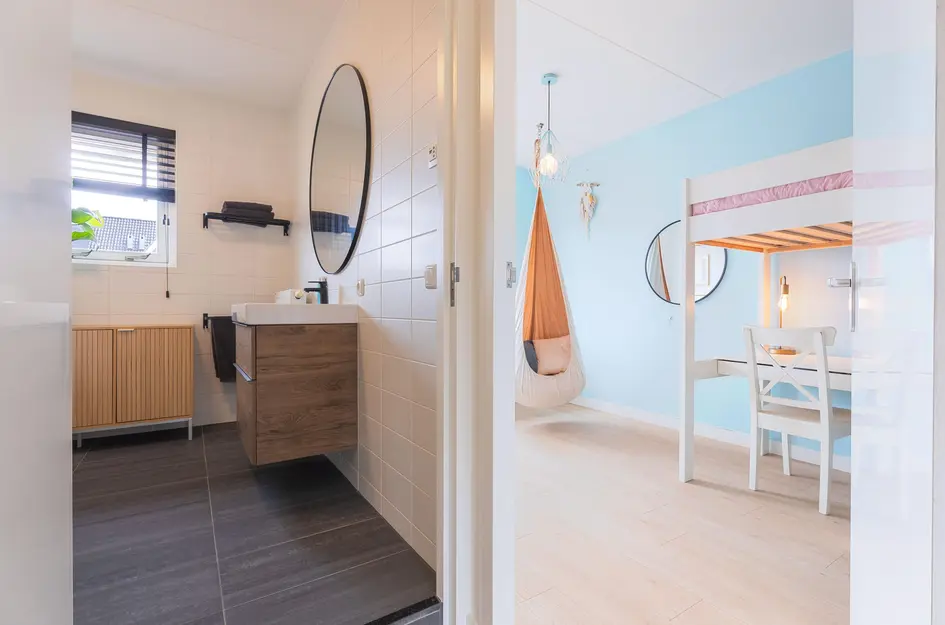 Albert van Damstraat 16