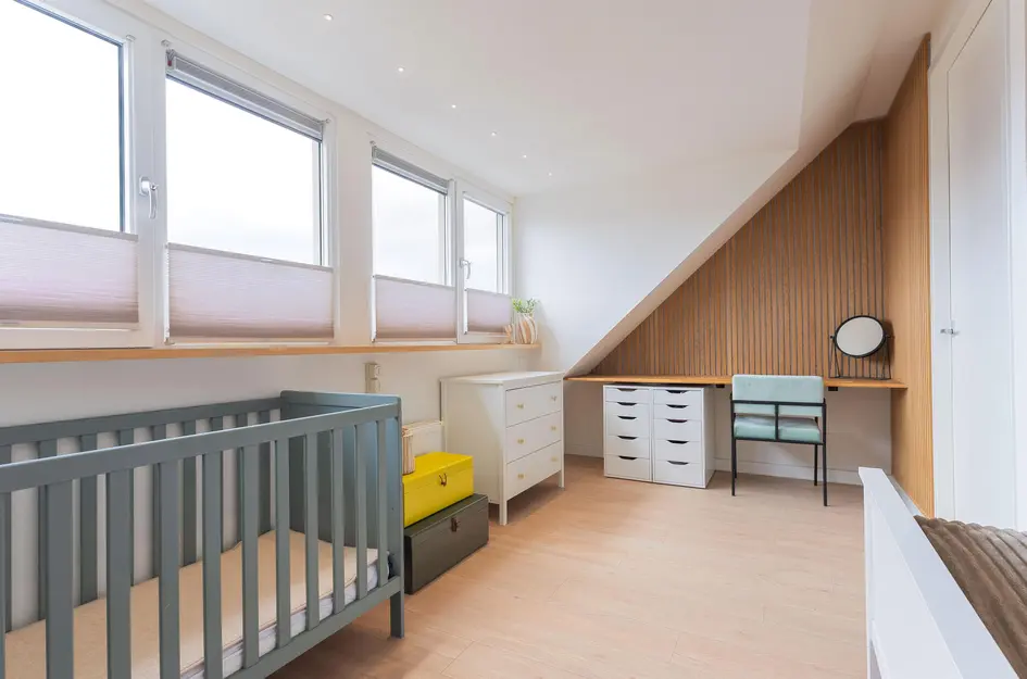 Albert van Damstraat 16