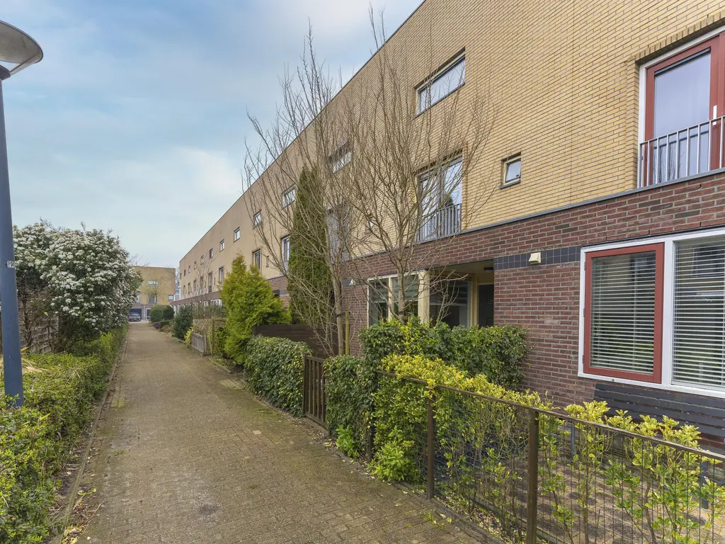 Breitnerhof 40, HOORN