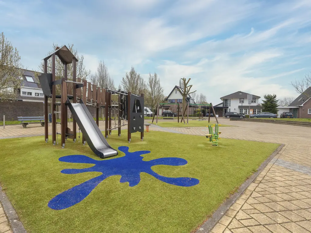 Breitnerhof 40, HOORN