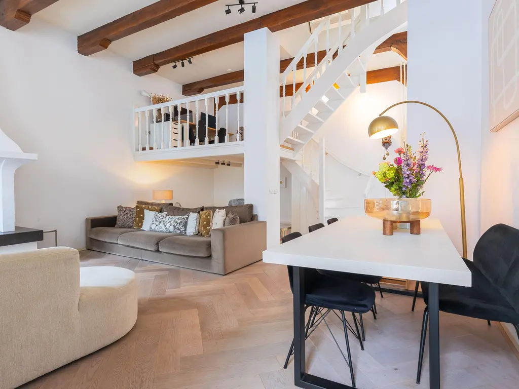 Grote Oost 64, HOORN