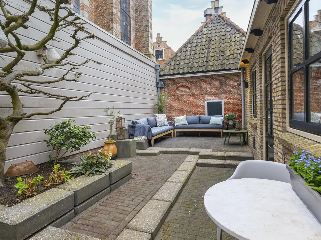 Grote Oost 64, HOORN