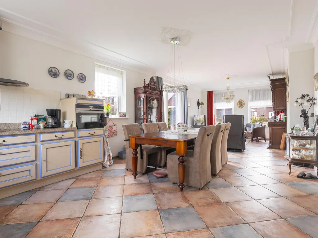 De Blauwe Lely 27, HEM