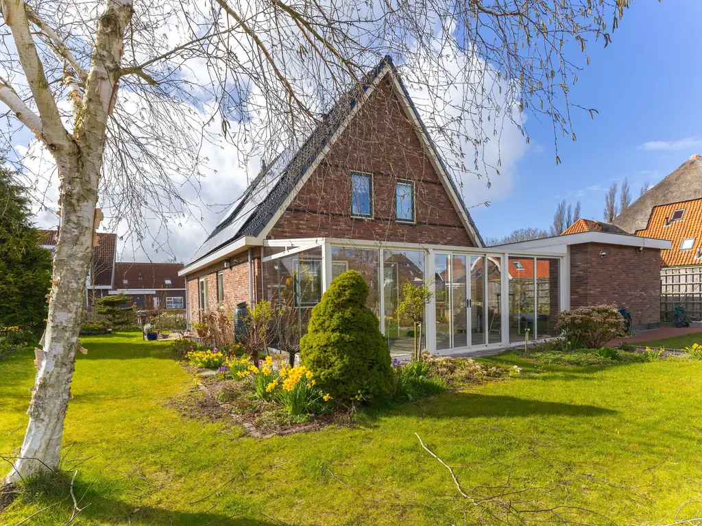 De Blauwe Lely 27, HEM