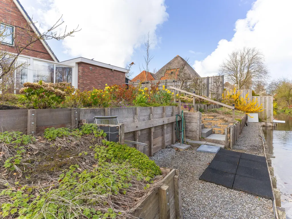 De Blauwe Lely 27, HEM