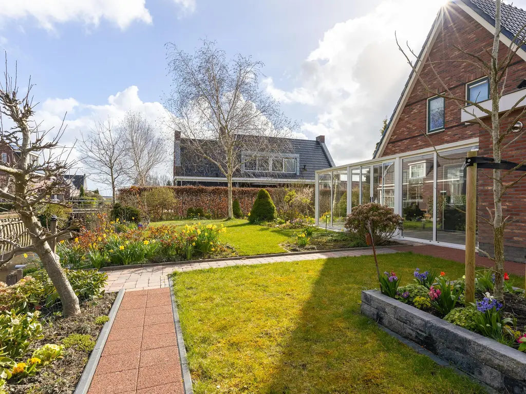 De Blauwe Lely 27, HEM