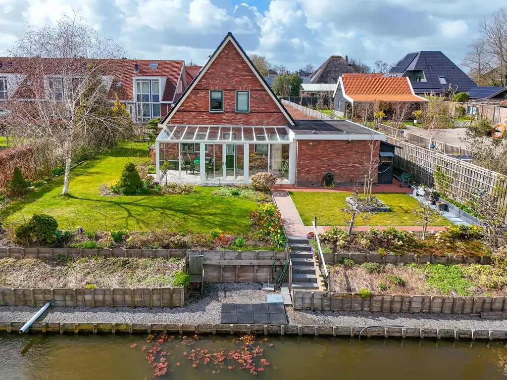 De Blauwe Lely 27, HEM