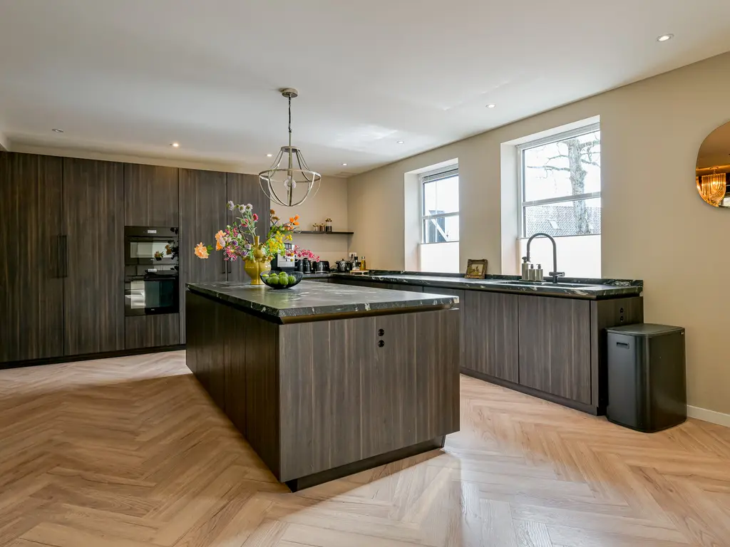 Midwouder Dorpsstraat 10, MIDWOUD