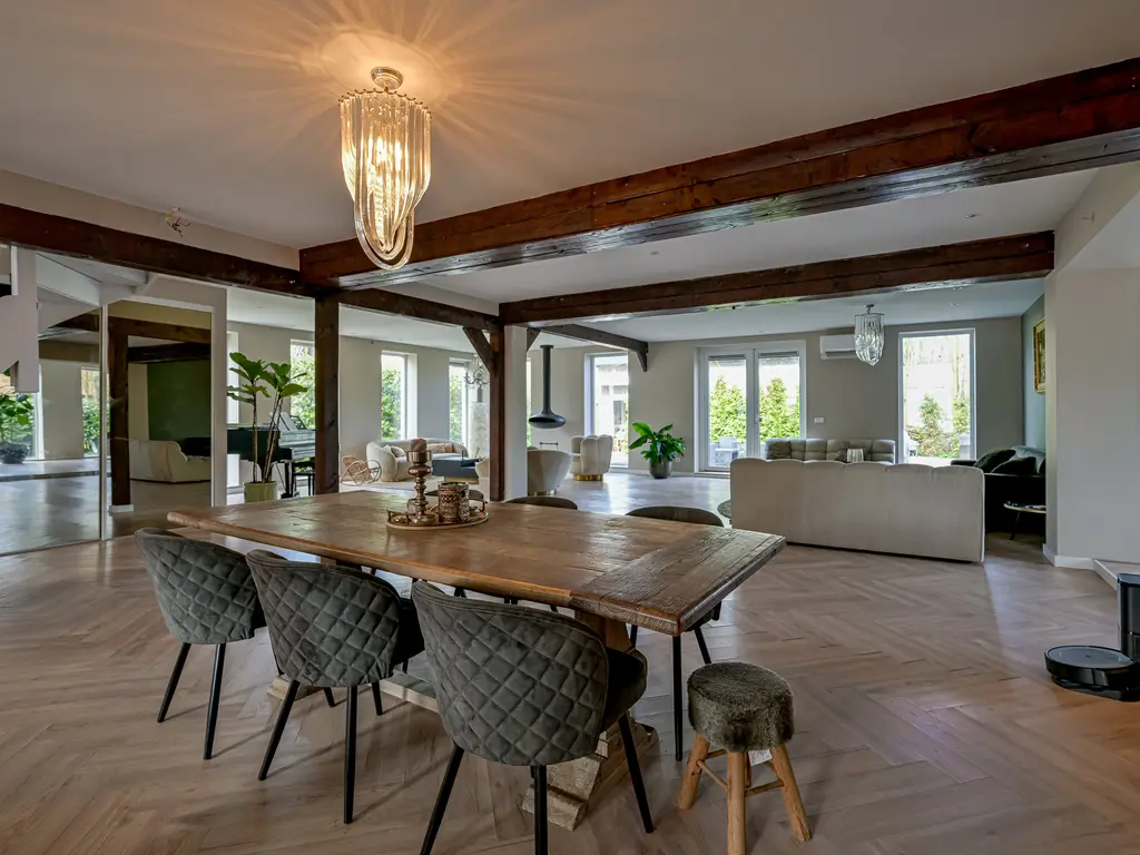 Midwouder Dorpsstraat 10, MIDWOUD