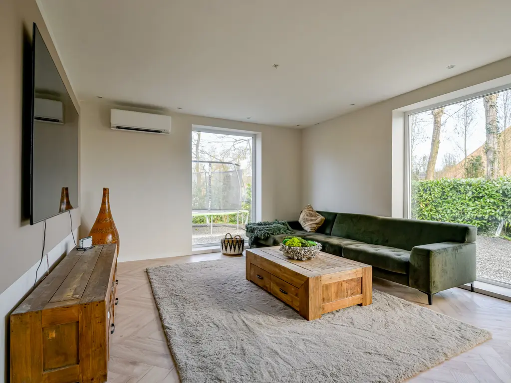 Midwouder Dorpsstraat 10, MIDWOUD