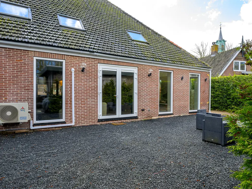 Midwouder Dorpsstraat 10, MIDWOUD