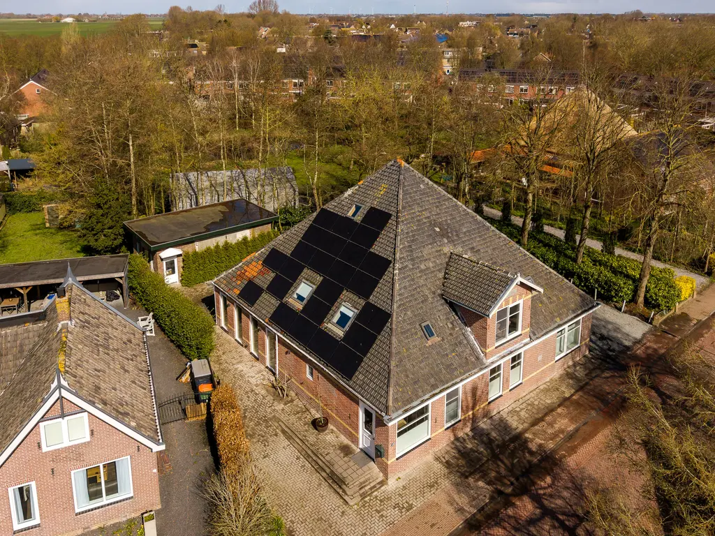 Midwouder Dorpsstraat 10, MIDWOUD