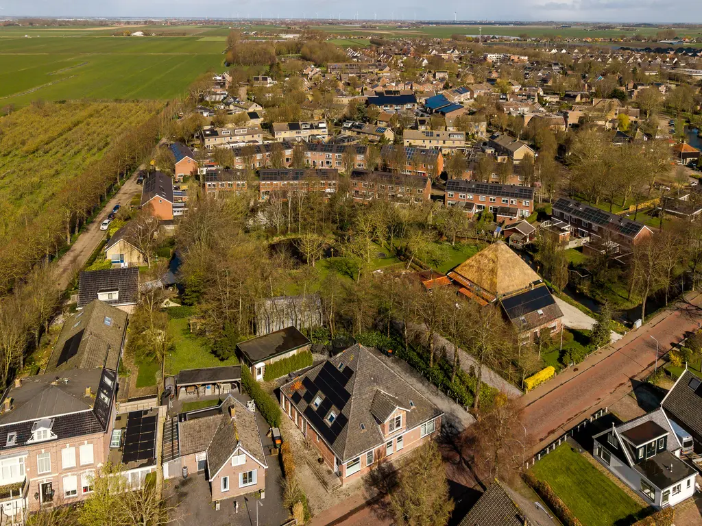 Midwouder Dorpsstraat 10, MIDWOUD