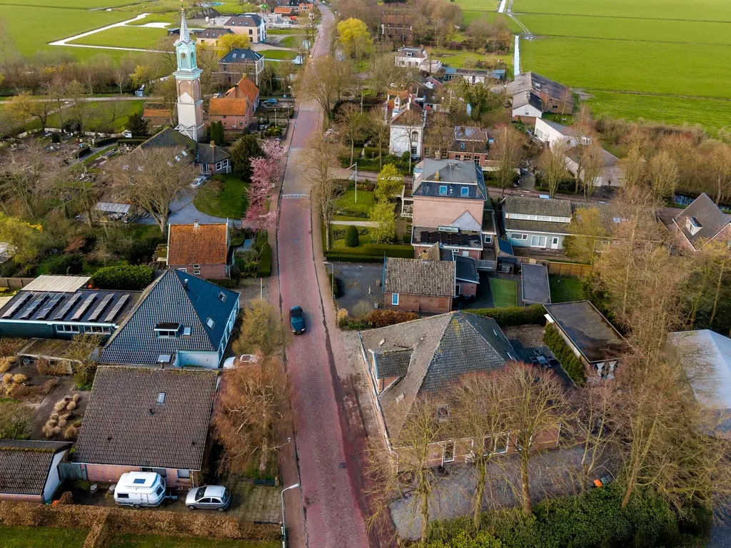 Midwouder Dorpsstraat 10, MIDWOUD