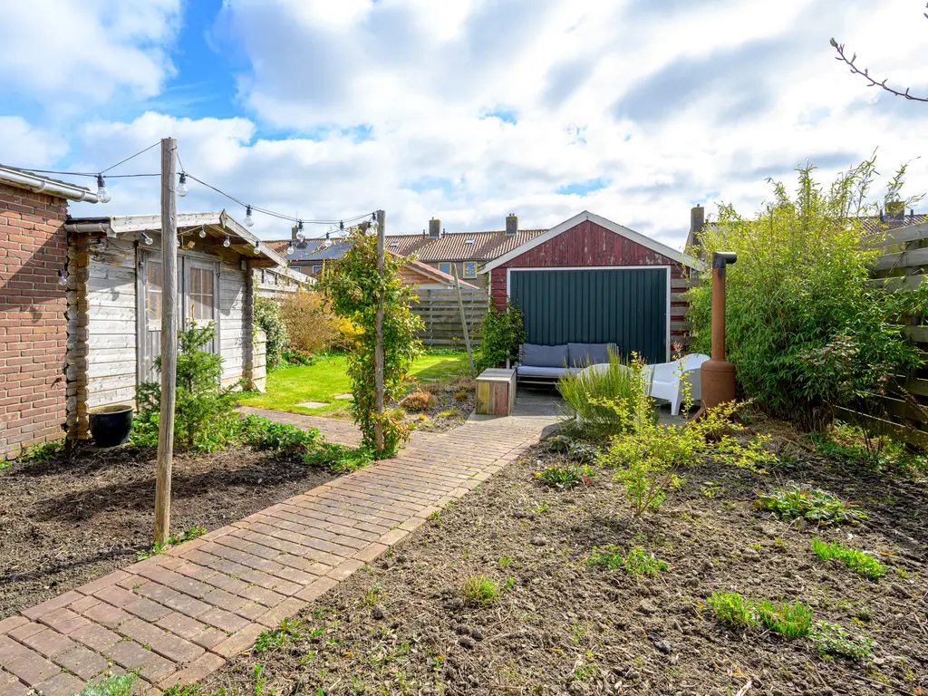 Van Steenstraat 34, WIERINGERWERF