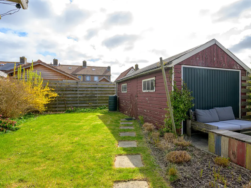 Van Steenstraat 34, WIERINGERWERF