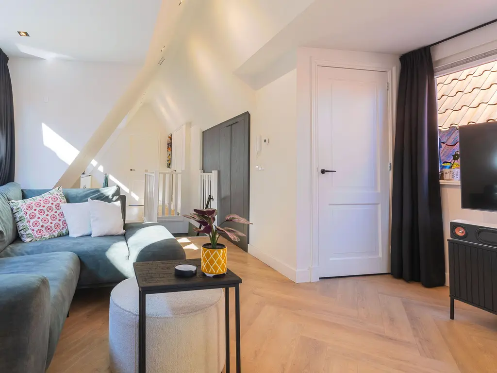 Grote Noord 14B, Hoorn