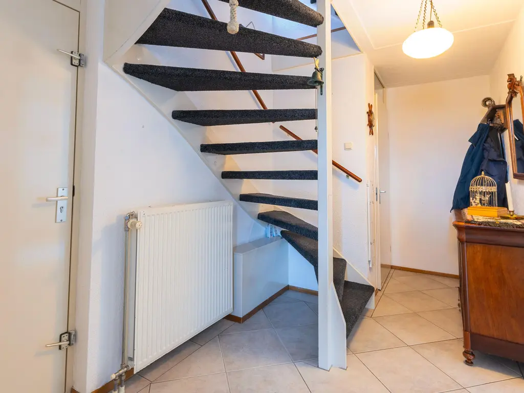 Iepenstraat 15, Winkel