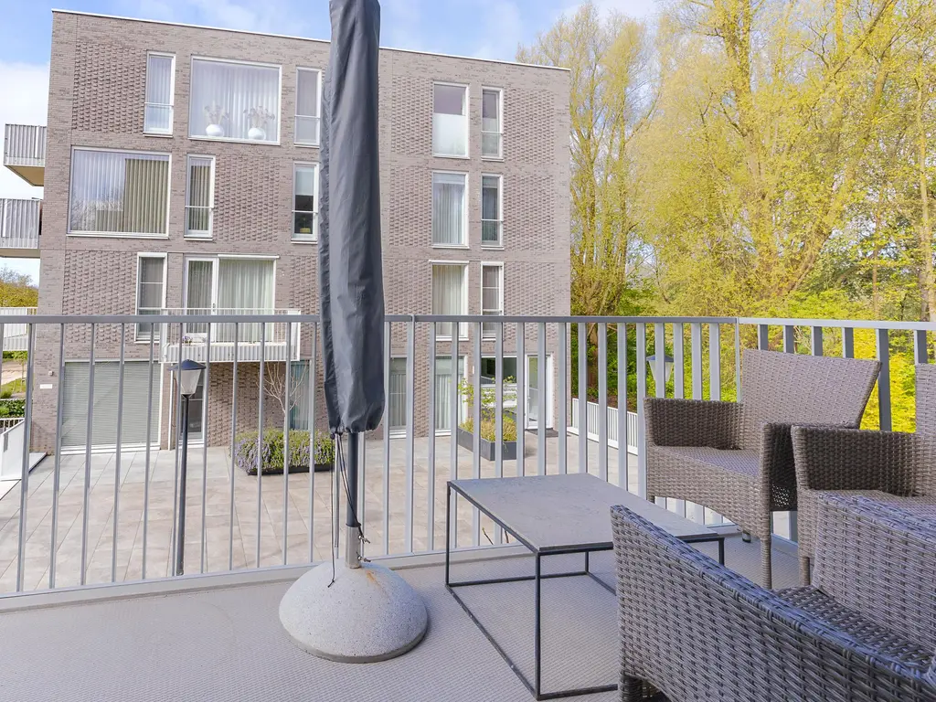 IJsvogel 123, Blokker