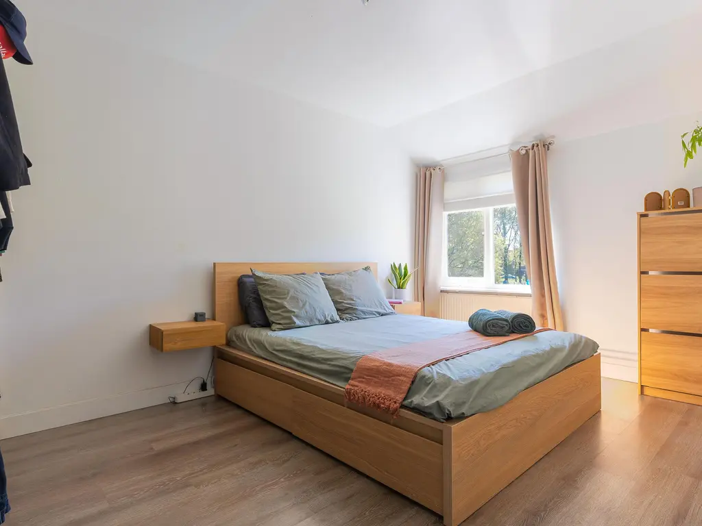 Nachtegaal 100, Hoorn